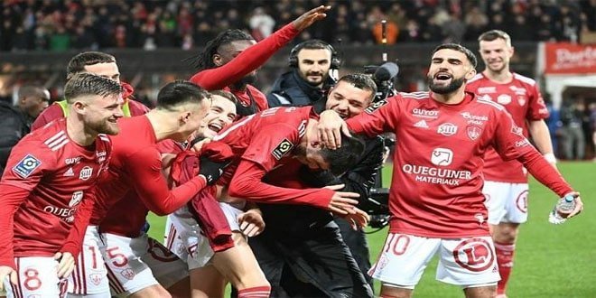 VWIN soi kèo Lyon và Strasbourg vào lúc 02h45 ngày 28-2-2024 2